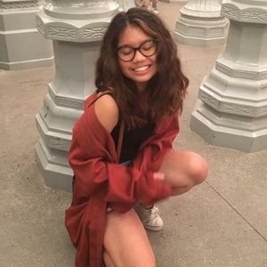 Meet your Posher, Shaira